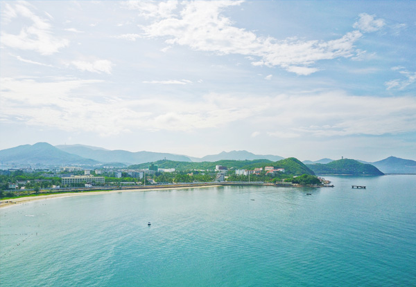 【海南三亞五日游】?？诖┰胶Ｑ?首創(chuàng)奧特萊斯+呀諾達(dá)+夜游三亞灣+天涯海角