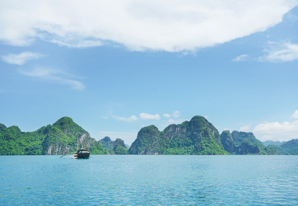 【越南旅游五天純玩團】河內(nèi)+下龍灣+胡志明博物館+鎮(zhèn)國寺+文廟