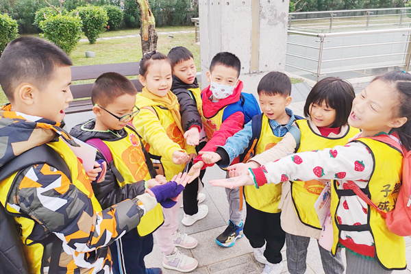 【戶外社會實踐定制】一元生存 時間管理 打工求職 城市走讀 體驗生存技能